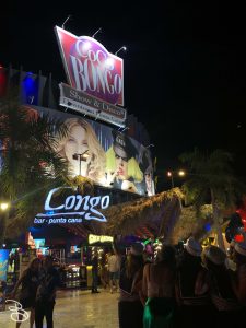 Outside Coco Bongo, before the party starts! Coco Bongo!